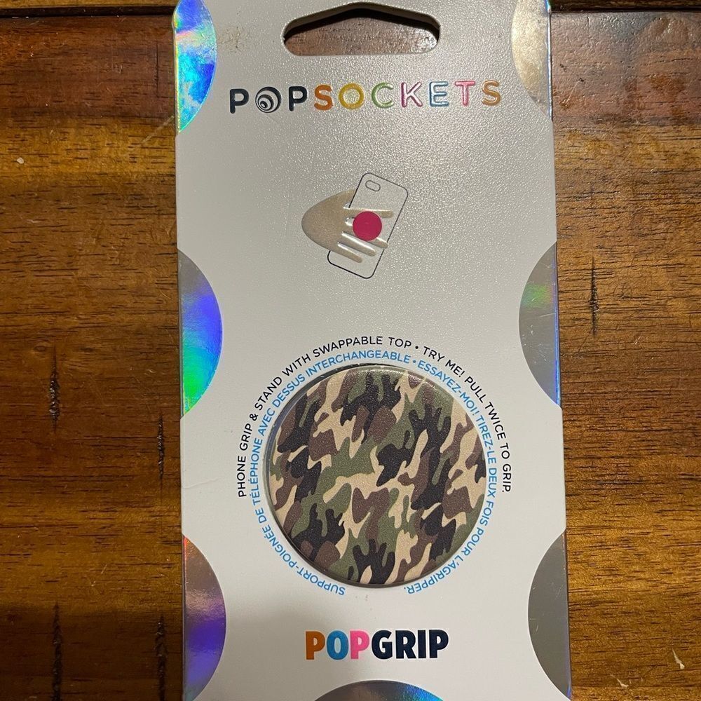 NWT Camo PopSocket 